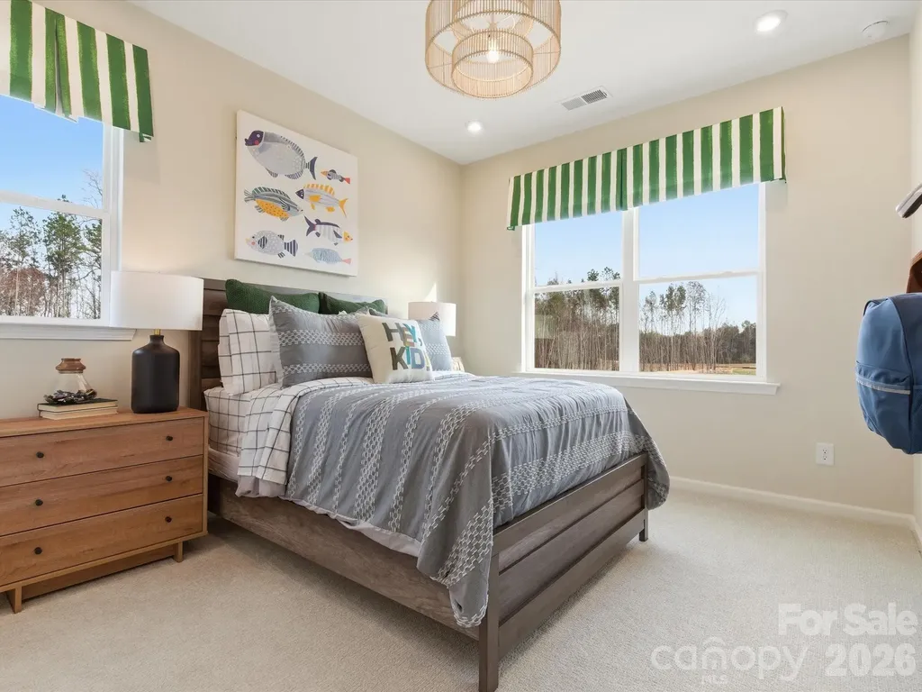 8312 Discovery Lane Charlotte NC 28216