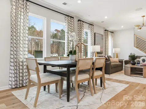 8312 Discovery Lane Charlotte NC 28216