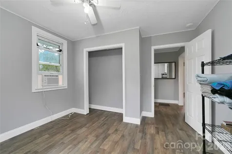 154 Burrell Avenue Brevard NC 28712