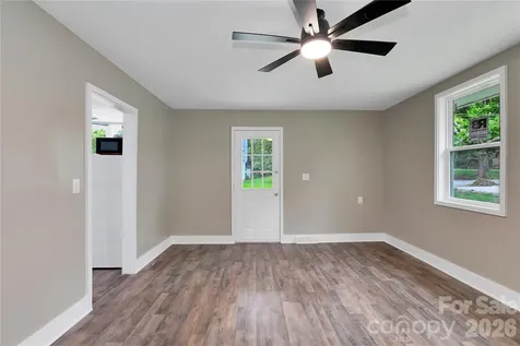154 Burrell Avenue Brevard NC 28712