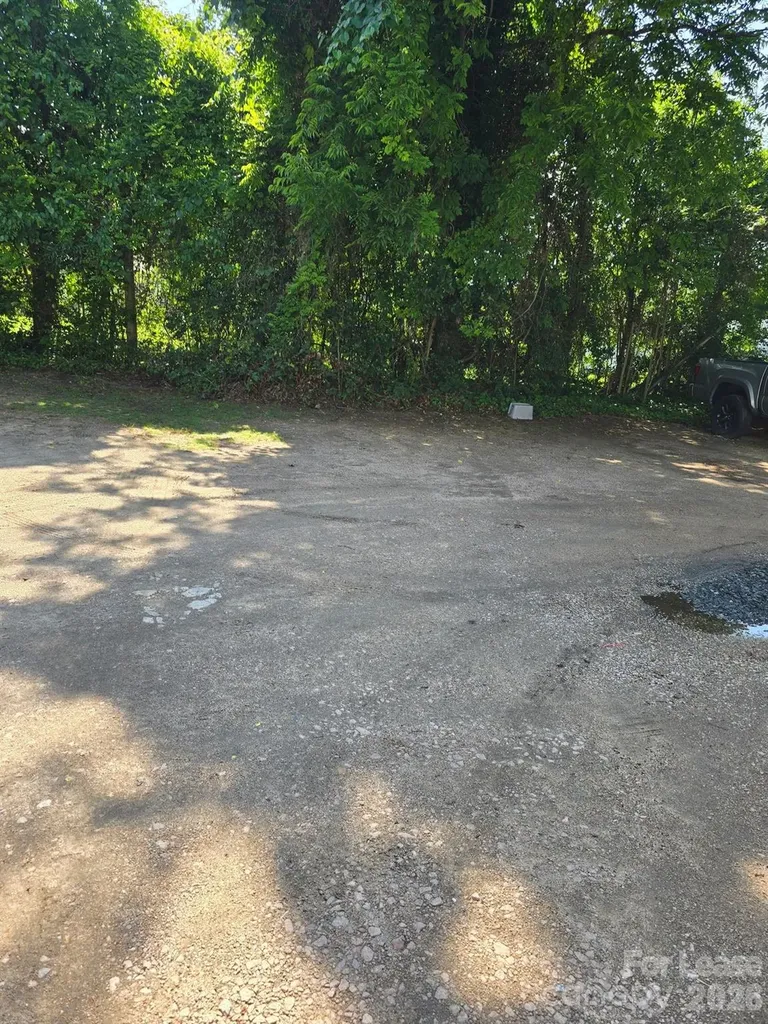 612 Oakshade Avenue Kannapolis NC 28083