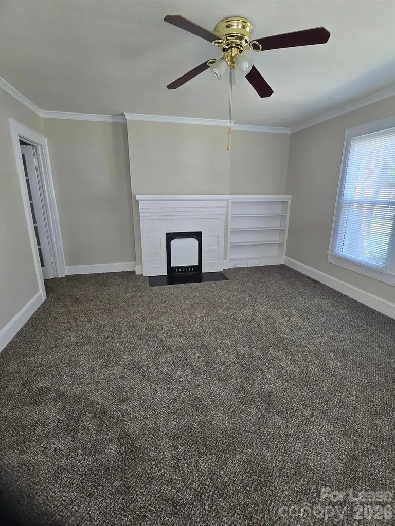 612 Oakshade Avenue Kannapolis NC 28083