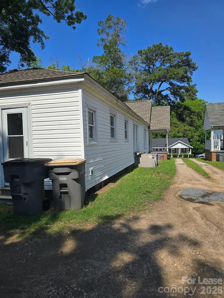 612 Oakshade Avenue Kannapolis NC 28083
