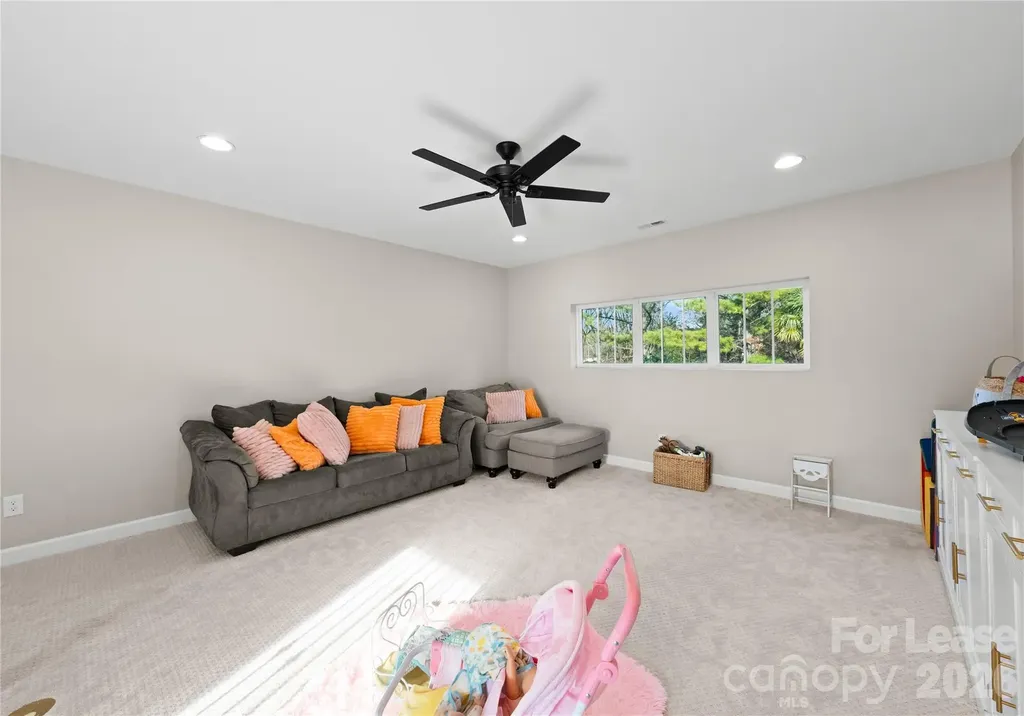 18047 Northport Drive Cornelius NC 28031