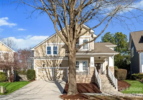 18047 Northport Drive Cornelius NC 28031