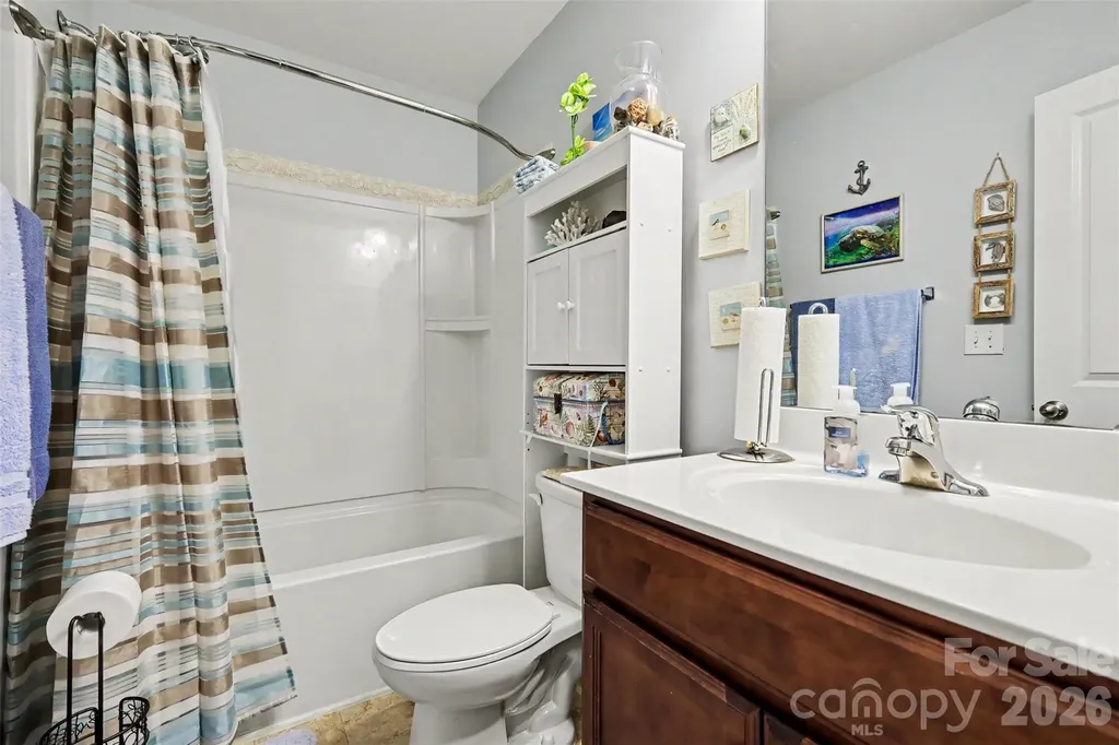 7012 Palatine Lane Charlotte NC 28214