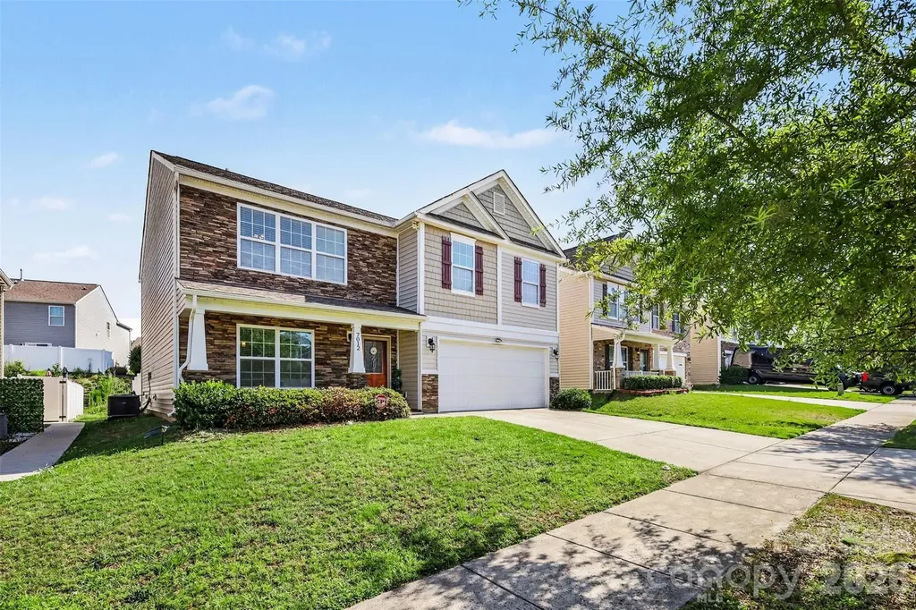 7012 Palatine Lane Charlotte NC 28214