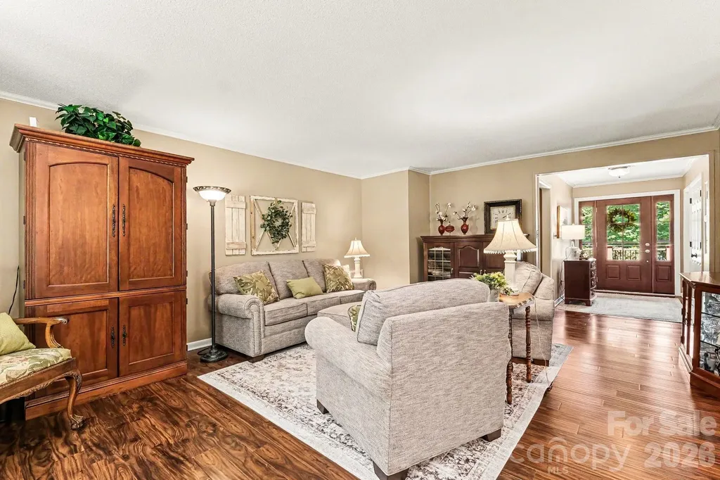 4359 Lake Shore Road N Denver NC 28037