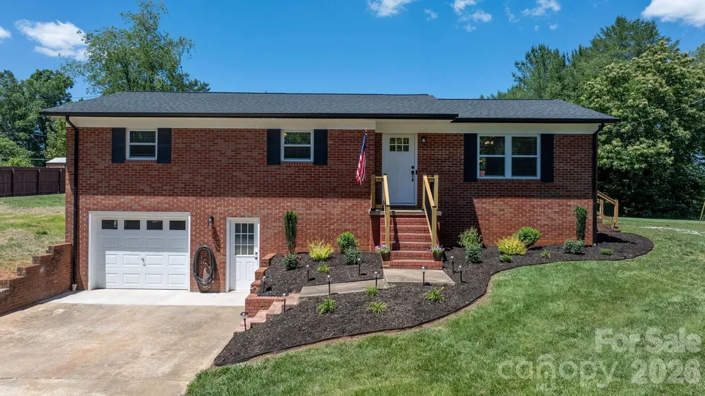 55 Hillsdale Lane Taylorsville NC 28681