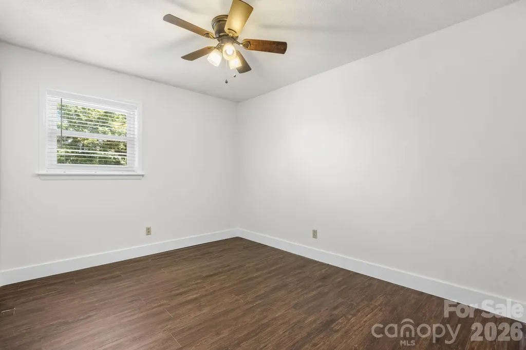 55 Hillsdale Lane Taylorsville NC 28681