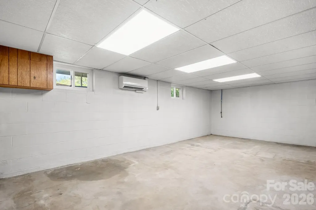 55 Hillsdale Lane Taylorsville NC 28681