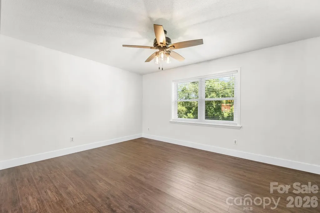 55 Hillsdale Lane Taylorsville NC 28681