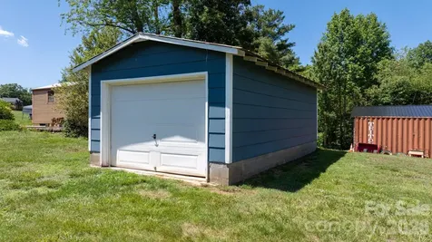 55 Hillsdale Lane Taylorsville NC 28681