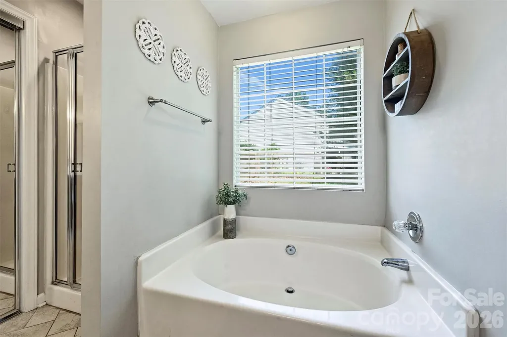 6000 Burnt Mill Run Matthews NC 28104