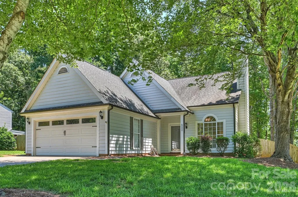 6000 Burnt Mill Run Matthews NC 28104