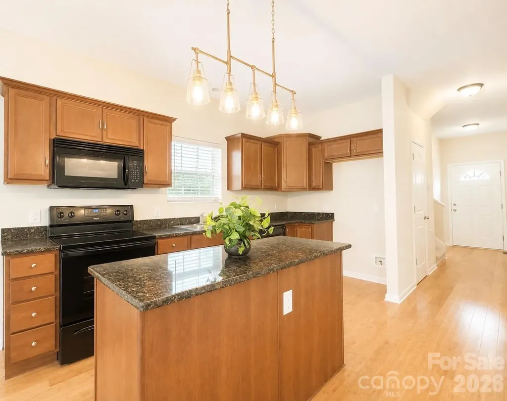 115 High Bluff Circle Mooresville NC 28115