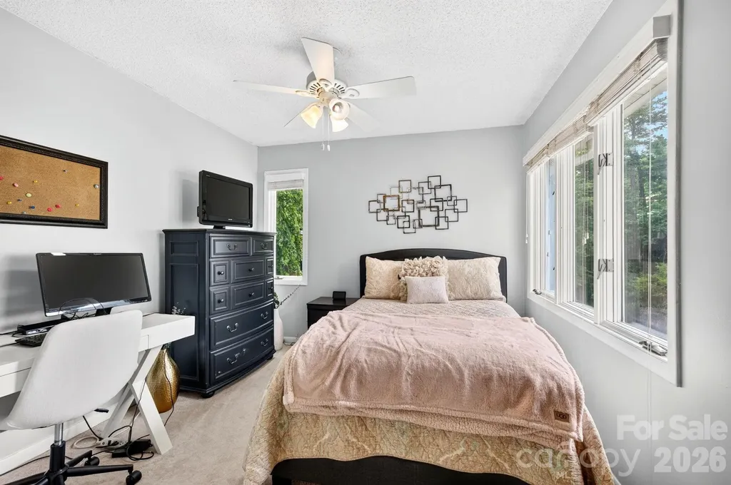 54 Hollybrook Drive Asheville NC 28803
