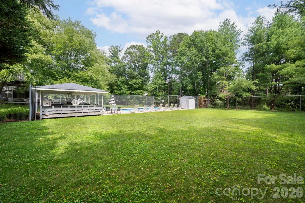 54 Hollybrook Drive Asheville NC 28803