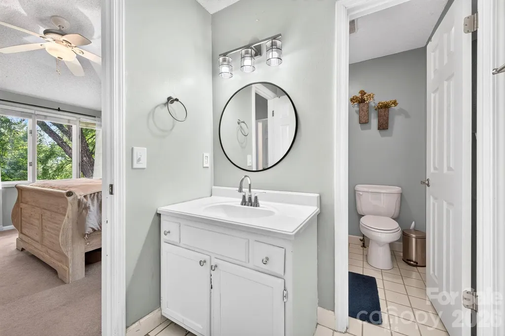 54 Hollybrook Drive Asheville NC 28803