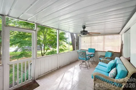 54 Hollybrook Drive Asheville NC 28803