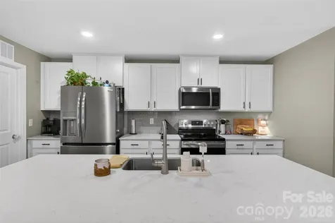 2172 Trollinger Drive Catawba NC 28609