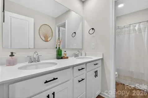 2172 Trollinger Drive Catawba NC 28609