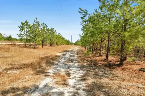 931 Charlie Johnson Road Kershaw SC 29067