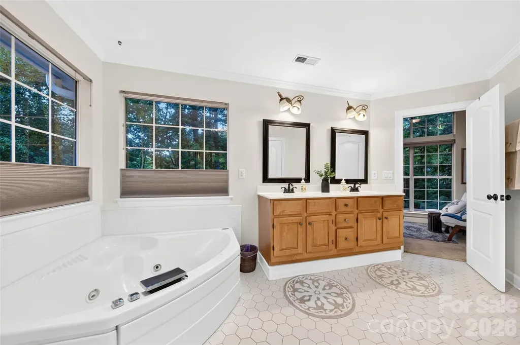 134 Waterford Drive Mooresville NC 28117