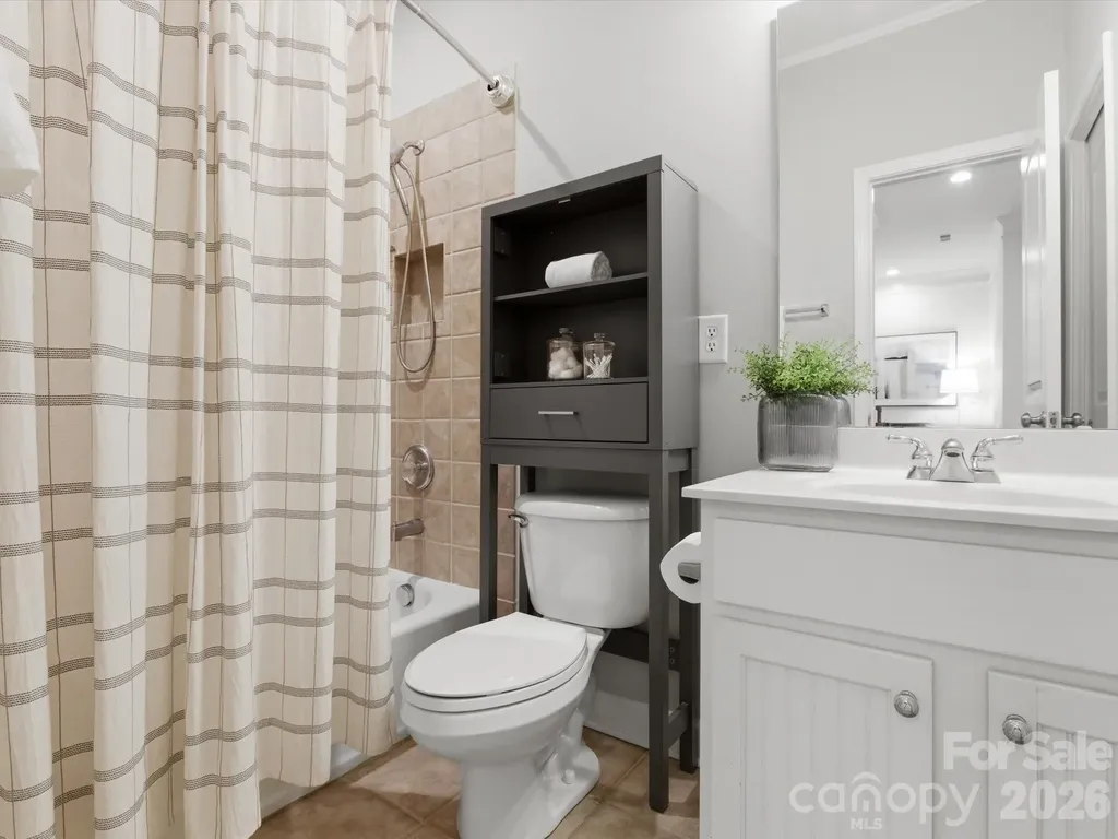 1104 Lytton Lane Matthews NC 28104