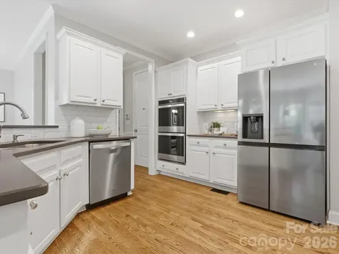1104 Lytton Lane Matthews NC 28104