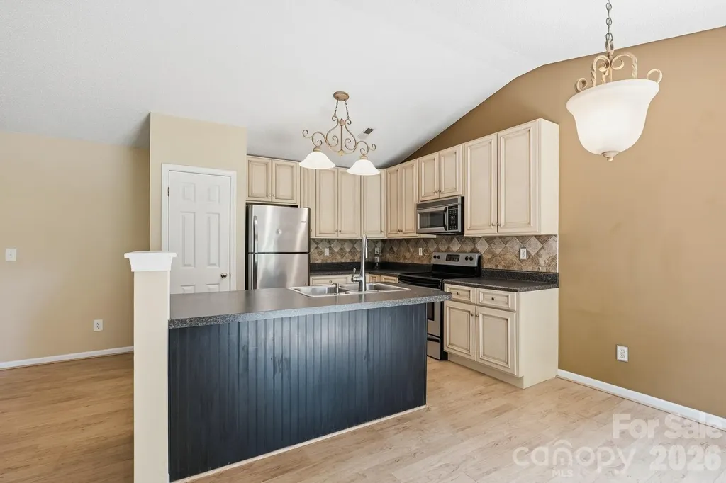 2244 Wexford Way Statesville NC 28625