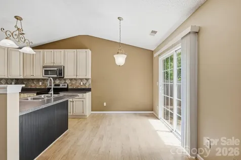 2244 Wexford Way Statesville NC 28625