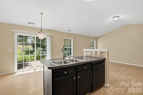2244 Wexford Way Statesville NC 28625