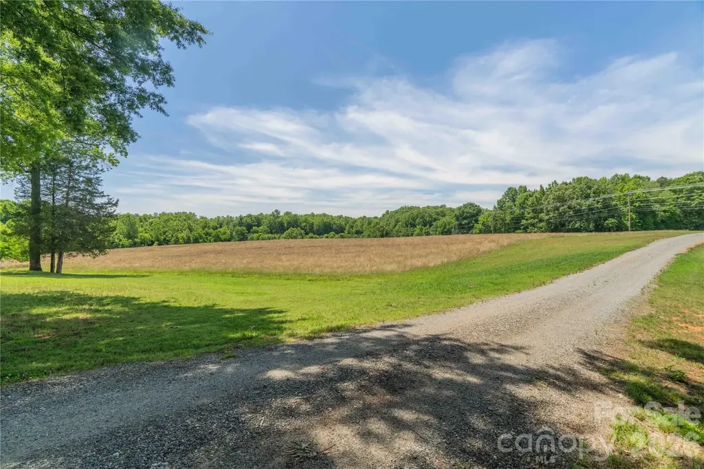 668 Link Road Lexington NC 27295