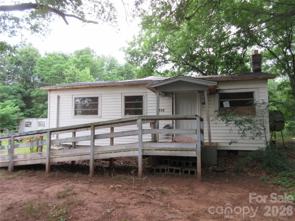 114 Shady Lane Mooresboro NC 28114