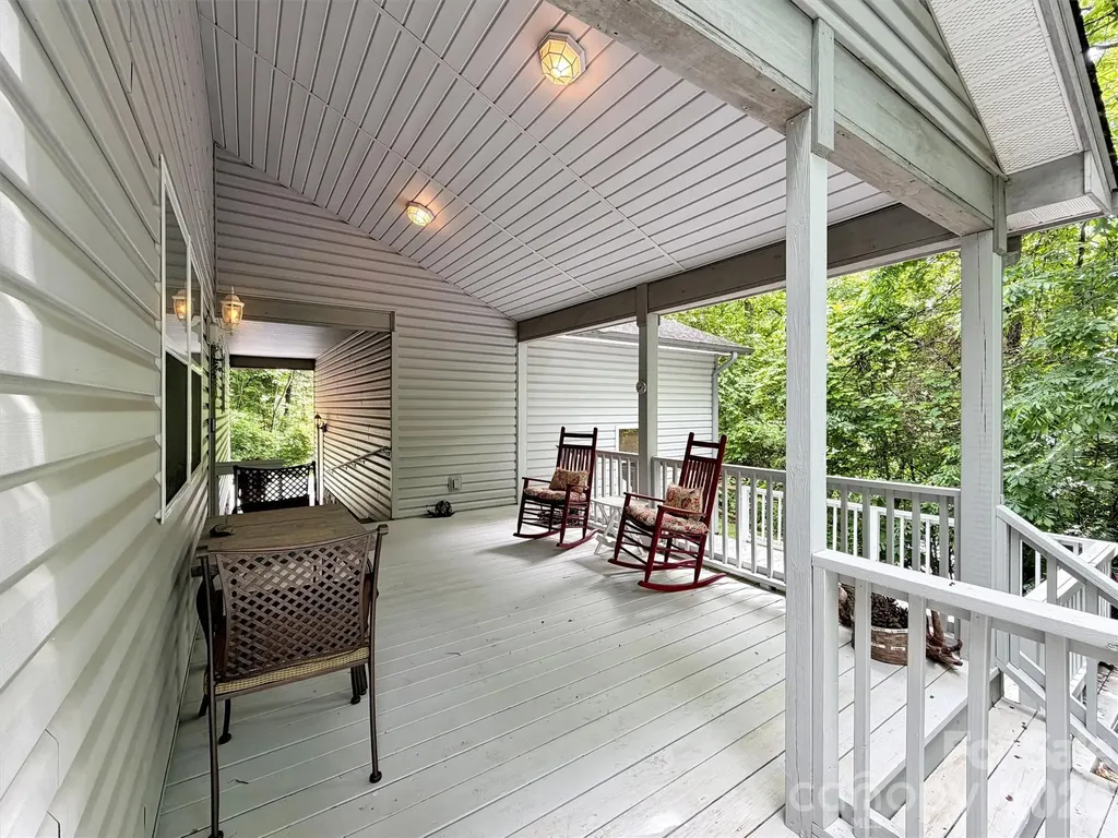 33 Buttercup Place Maggie Valley NC 28751