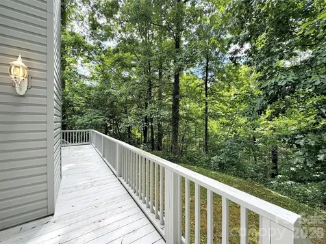 33 Buttercup Place Maggie Valley NC 28751