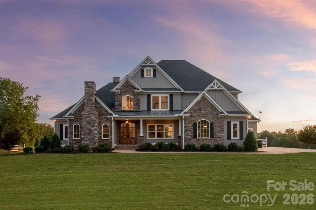 2206 Camden Road Wingate NC 28174