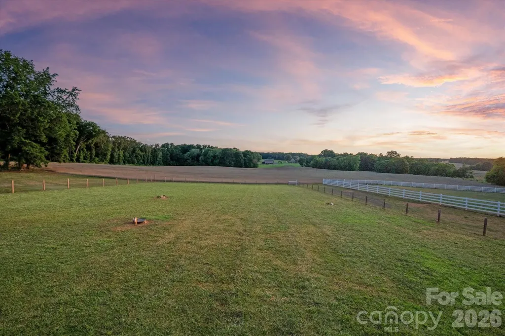 2206 Camden Road Wingate NC 28174