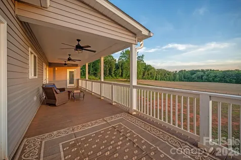 2206 Camden Road Wingate NC 28174