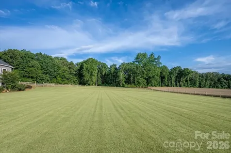 2206 Camden Road Wingate NC 28174