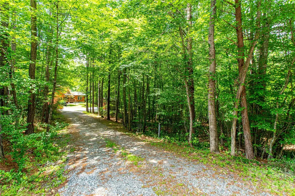 762 Willow Lakes Drive Rutherfordton NC 28139