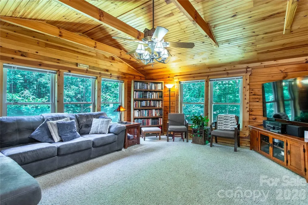762 Willow Lakes Drive Rutherfordton NC 28139