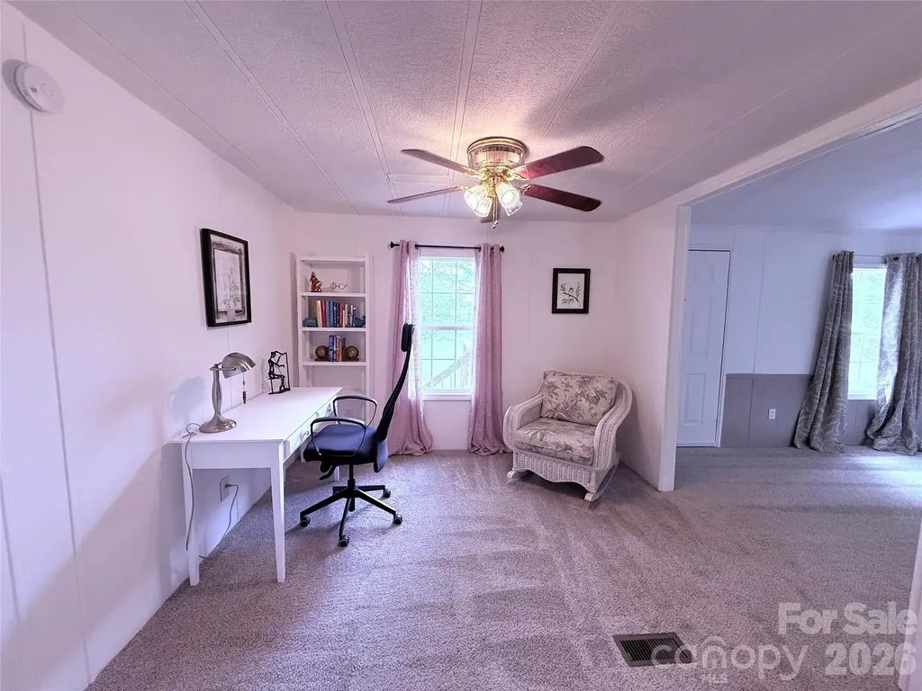 33 Honeysuckle Lane Taylorsville NC 28682