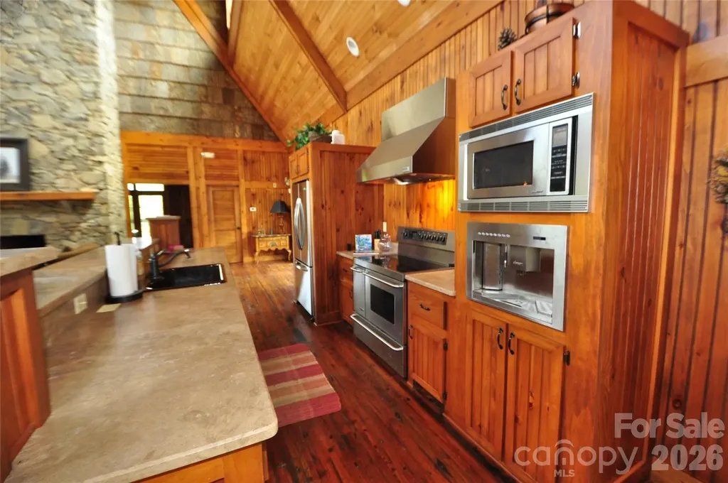 192 Pine Cone Trail Marshall NC 28753