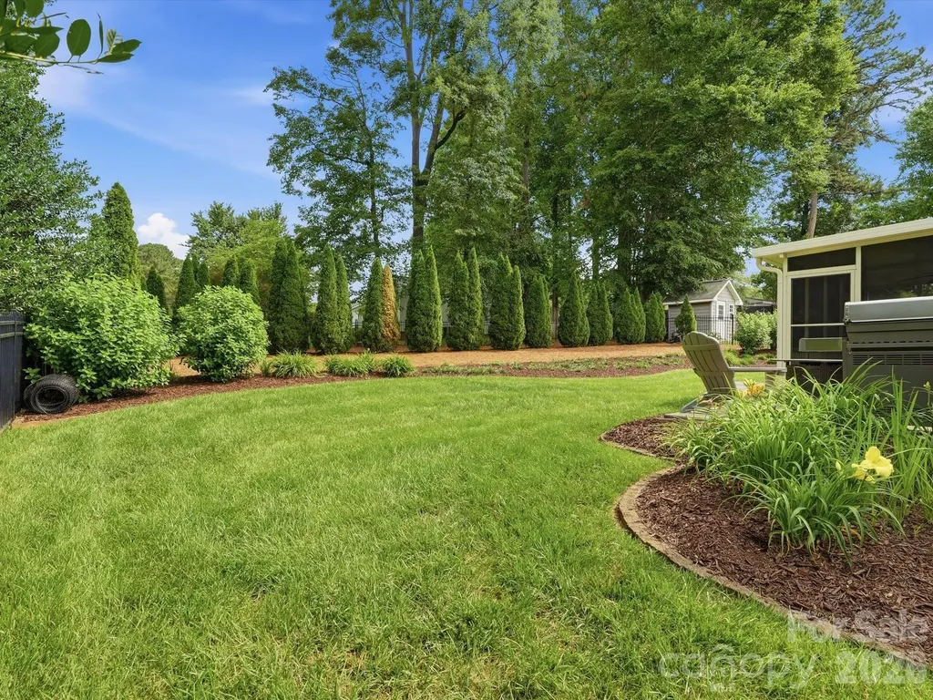 2106 Brookberry Lane Gastonia NC 28056