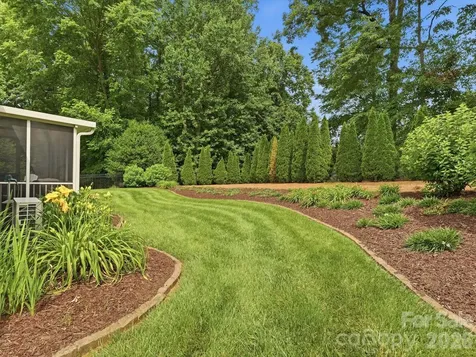 2106 Brookberry Lane Gastonia NC 28056