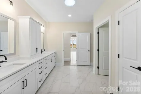 3089 Founding Fathers Drive Gastonia NC 28056