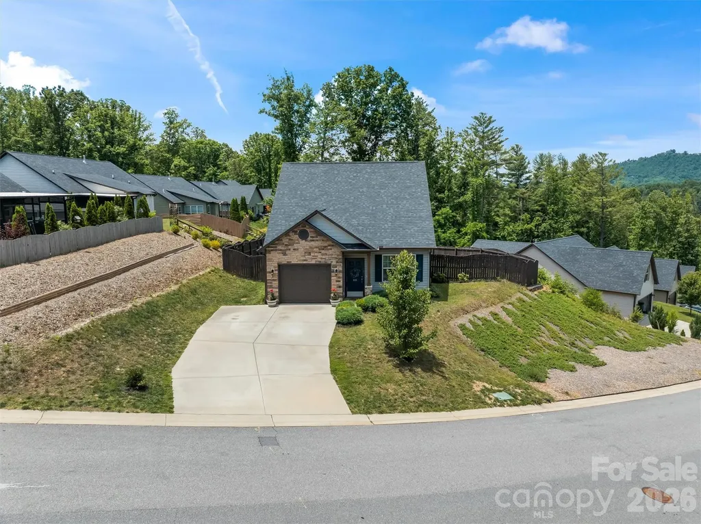 115 Water Leaf Drive Weaverville NC 28787