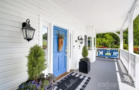 100 Perry Place Hendersonville NC 28739